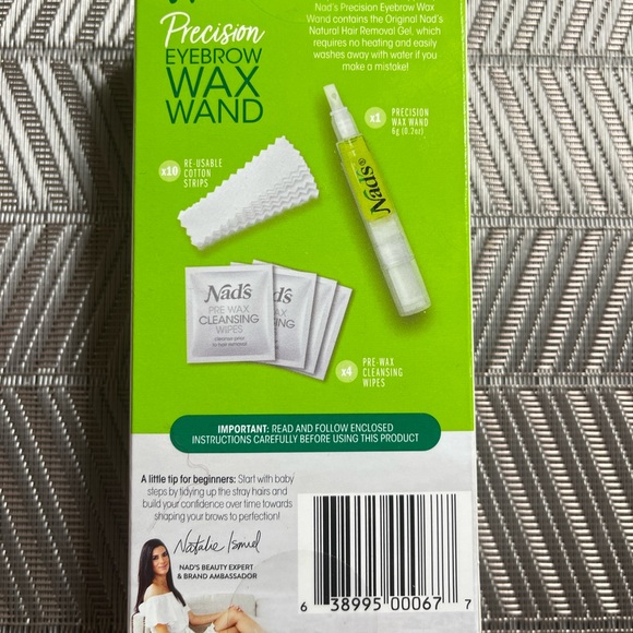 Nads Strawberries & Cream waxing Dots & Nads Precision Eyebrow Wax Wand. - Picture 5 of 5